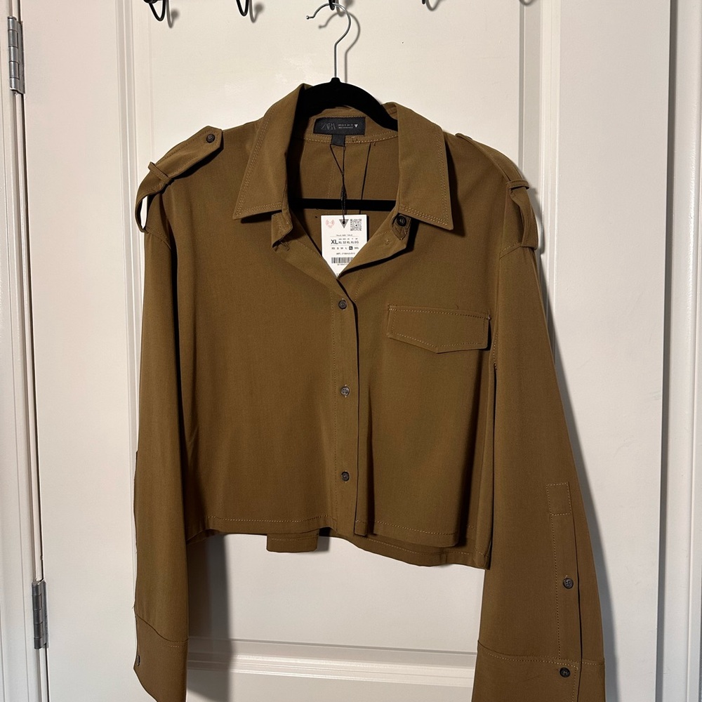 Zara Olive Green Women's Cropped Button Down